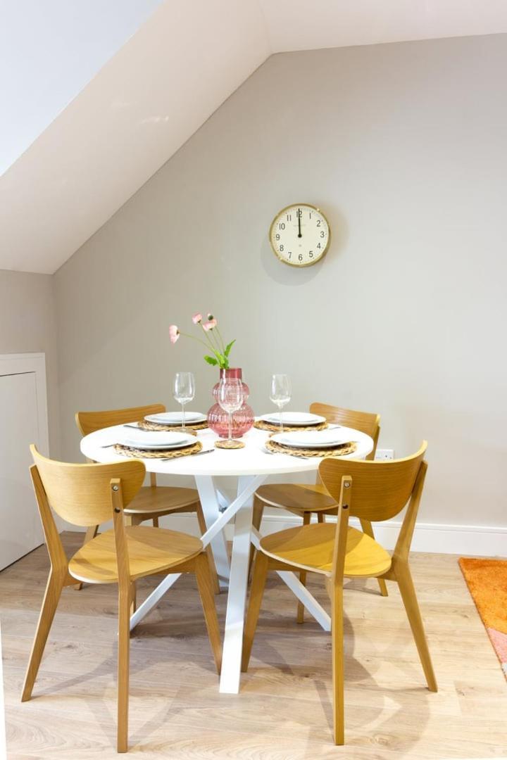 Guestready - Encantando O Apartamento 2Br No Newmarket Hall Dublin Exterior foto